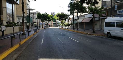 Calle de Caracas, 10